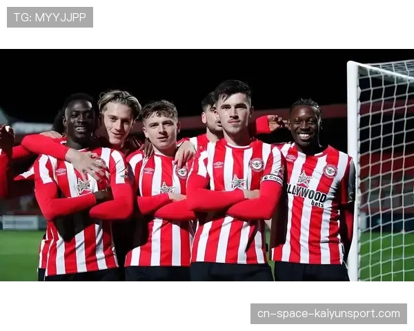 富勒姆2-1逆转布伦特福德，赢得西伦敦德比